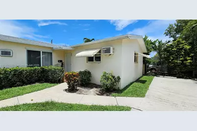 1701 Shenandoah St #2, Hollywood, FL 33020 - Photo 1