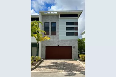 4428 NW 9th St #4428, Plantation, FL 33317 - Photo 1
