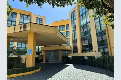 11800 SW 18th St #422-4, Miami, FL 33175 - Photo 1