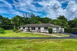 17500 SW 54th St, Southwest Ranches, FL 33331 - Photo 1