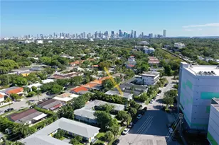 2465 SW 27th St, Miami, FL 33133 - Photo 1