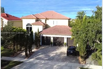 1350 NW 166th Ave #1350, Pembroke Pines, FL 33028 - Photo 1