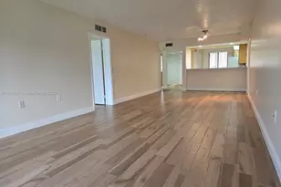 2701 N Village Blvd, West Palm Beach, FL 33409 - Photo 1