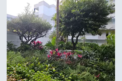 8261 NW 8th St #135, Miami, FL 33126 - Photo 2