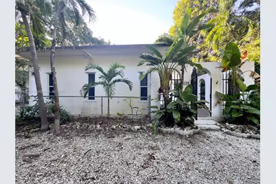 154 Cocoa Dr #-, Islamorada, FL 33070 - Photo 1