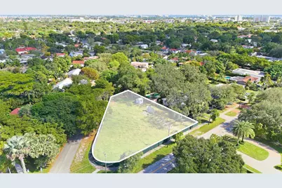 281 Hunting Lodge Dr, Miami Springs, FL 33166 - Photo 1