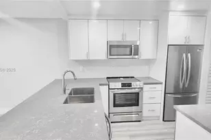 8040 N Colony Cir N, Tamarac, FL 33321 - Photo 1