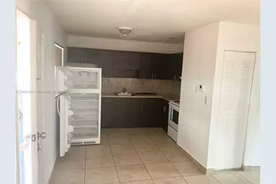 256 E 7th St #202, Hialeah, FL 33010 - Photo 1