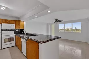 7135 Collins Ave, Miami Beach, FL 33141 - Photo 1