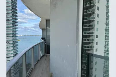 488 NE 18th St #2701, Miami, FL 33132 - Photo 1