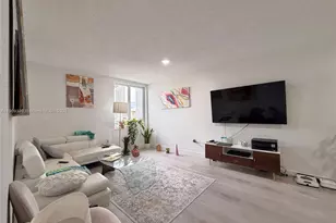 250 180th Dr, Sunny Isles Beach, FL 33160 - Photo 1