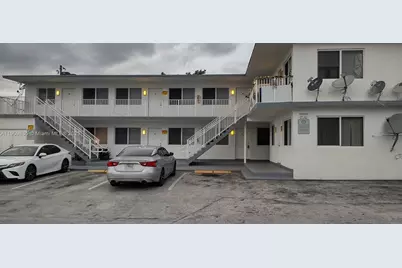 101 NW 29th Ave #9, Fort Lauderdale, FL 33311 - Photo 1