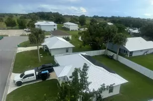 5218 E SE 43 St, Okeechobee, FL 34974 - Photo 1