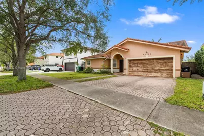 15793 SW 43rd St #15793, Miami, FL 33185 - Photo 1