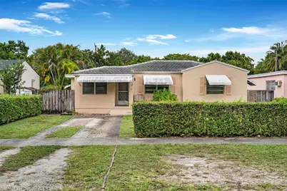 17 N Melrose Dr, Miami Springs, FL 33166 - Photo 1