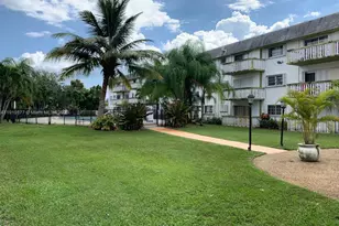 15205 NE 6th Ave, Miami, FL 33162 - Photo 1