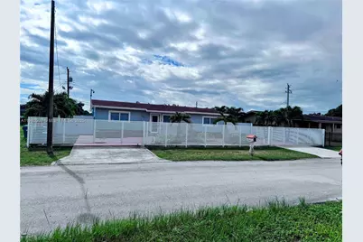 3870 NW 177th St, Miami Gardens, FL 33055 - Photo 2