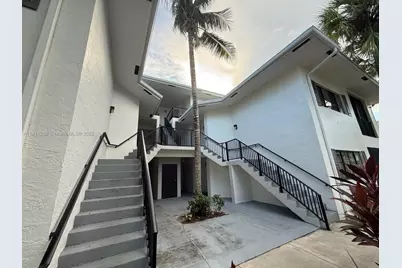 2445 SW 18th Ter #1116, Fort Lauderdale, FL 33315 - Photo 1