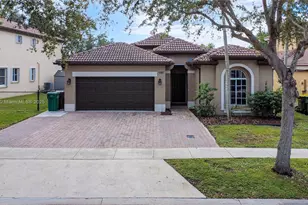 2218 SE 1st St, Homestead, FL 33033 - Photo 1