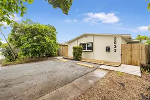 2033 Dewey St, Hollywood, FL 33020 - Photo 1