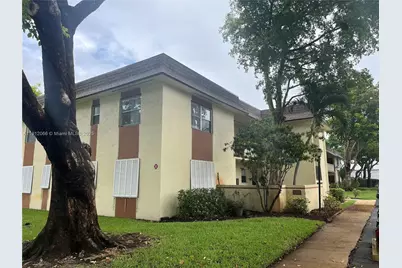 5525 N Lakewood Cir N #223, Margate, FL 33063 - Photo 1