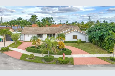 1971 SW 139th Ct, Miami, FL 33175 - Photo 1