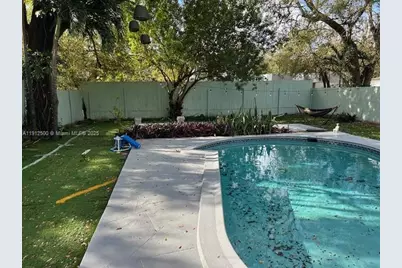 286 NW 57th St, Miami, FL 33127 - Photo 1