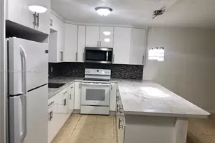 2521 Pierce St, Hollywood, FL 33020 - Photo 1