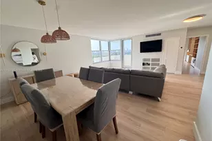 2899 Collins Ave, Miami Beach, FL 33140 - Photo 1