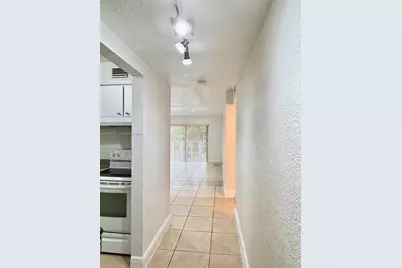 5201 Geneva Way #307, Doral, FL 33166 - Photo 1