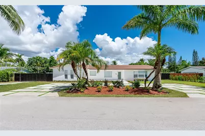 10113 SW 140th St #0, Miami, FL 33176 - Photo 1