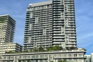 121 NE 34th St, Miami, FL 33137 - Photo 1