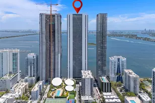 700 NE 24th St, Miami, FL 33137 - Photo 1