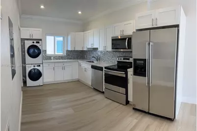 1990 Bay Dr #17, Miami Beach, FL 33141 - Photo 1