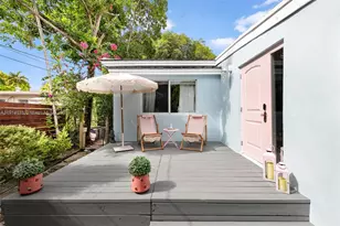 2820 SW 33rd Ct, Miami, FL 33133 - Photo 1