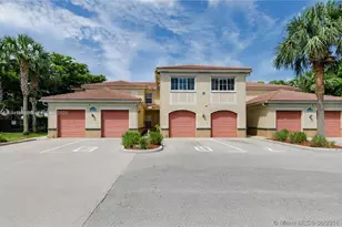 2458 Centergate Dr, Miramar, FL 33025 - Photo 1