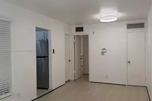 125 SW 1st Ave, Hallandale Beach, FL 33009 - Photo 1