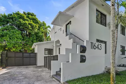 11643 NE 11th Pl #2, Biscayne Park, FL 33161 - Photo 1