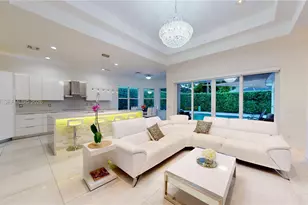 1946 Harbor View Cir, Weston, FL 33327 - Photo 1