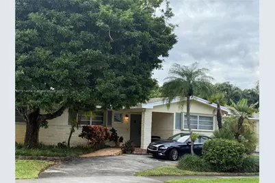 1930 NE 197th Ter, Miami, FL 33179 - Photo 1