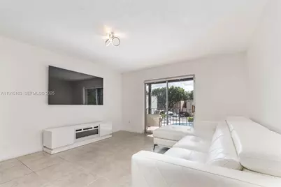 10748 N Kendall Dr #N22, Miami, FL 33176 - Photo 1