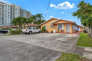 3631 SW 27th St, Miami, FL 33133 - Photo 1