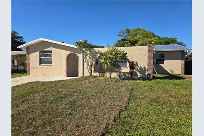 3201 SE Hibiscus St #3201, Stuart, FL 34997 - Photo 1