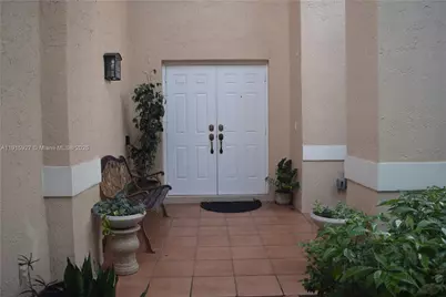 538 Slippery Rock Rd, Weston, FL 33327 - Photo 1