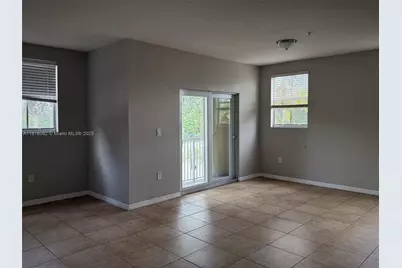 8899 NW 107th Ct #222, Doral, FL 33178 - Photo 1