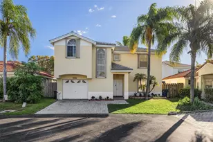 9162 SW 213th Ln, Cutler Bay, FL 33189 - Photo 1