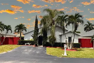24980 SW 127th Ct, Homestead, FL 33032 - Photo 1