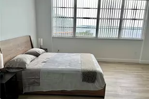801 Brickell Bay Dr, Miami, FL 33131 - Photo 1