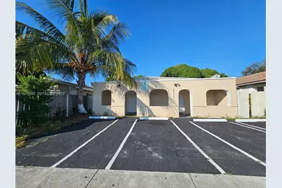 2712 NW 14th St, Fort Lauderdale, FL 33311 - Photo 1