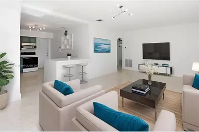 39 SE 13th Ter, Dania Beach, FL 33004 - Photo 1